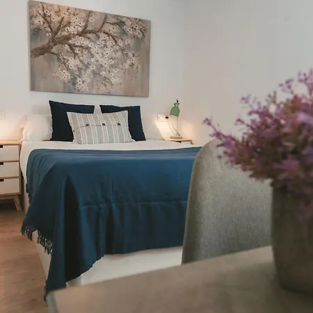 Lägenhet Alohamundi Villasis *